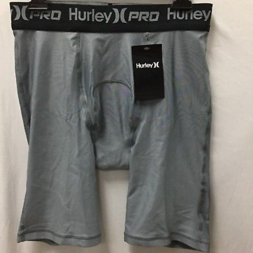 NWT Hurley Pro Comp 18"
Swim Surf Shorts